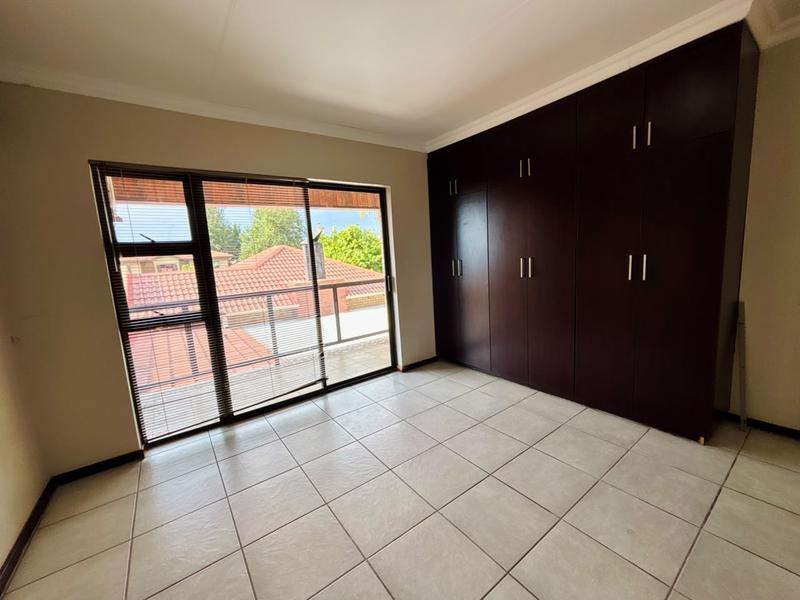 3 Bedroom Property for Sale in Langenhovenpark Free State